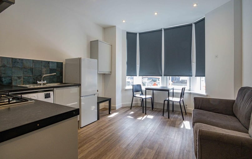 Colum Road, Cathays, Cardiff - Image 1